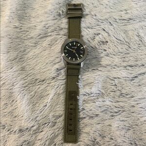 Men’s Nixon watch